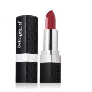 Mineral Lipstick - Envy. New in box!